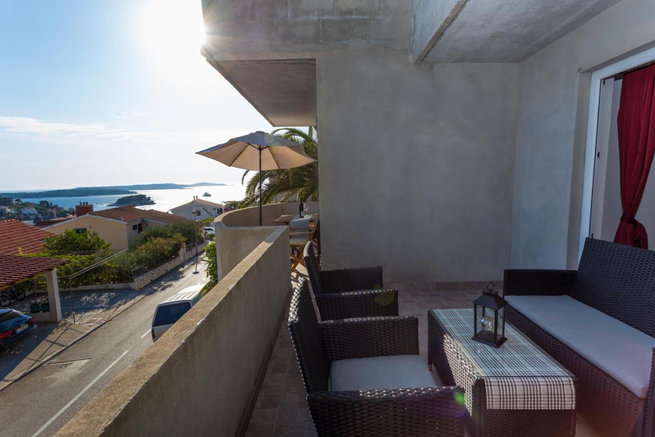 Apartman Lucy Hvar Town Exteriör bild