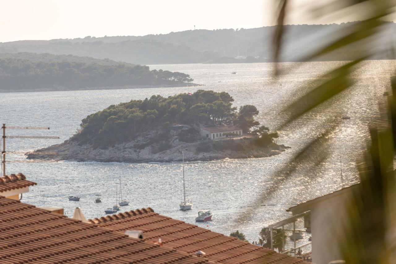 Apartman Lucy Hvar Town Exteriör bild